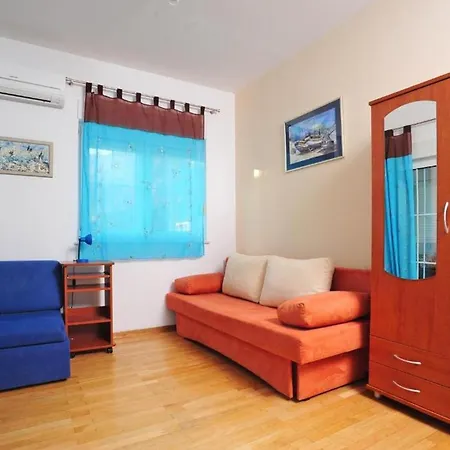 Edi Apartment *