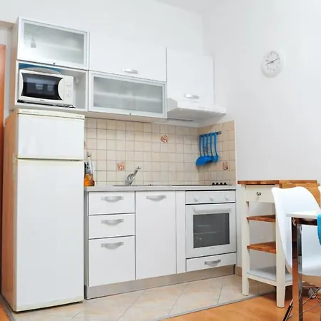 Apartment Edi